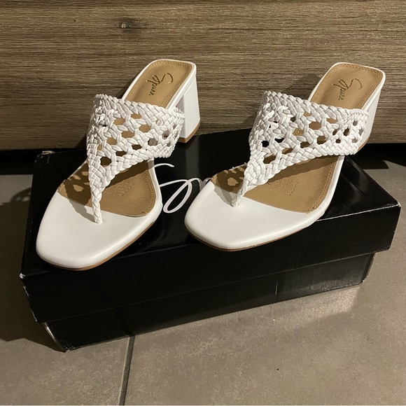 BNIB Spurr Tahlia Heels - Size 7 - Picture 2 of 4